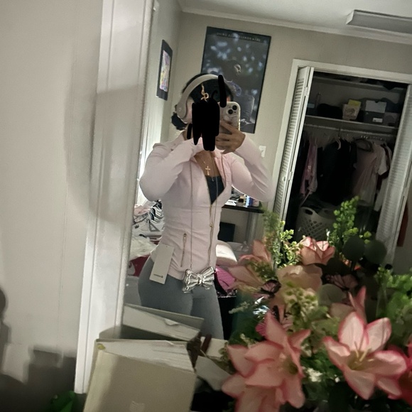 pink lululemon define jacket - Picture 6 of 6